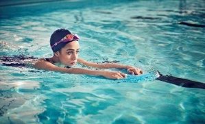 Speedo V-Class全新高端全視野泳鏡，“視”不可擋“大”有不同
