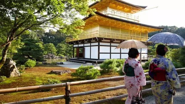 京都四季酒店，12世紀池庭內的現代綠洲