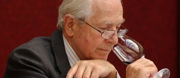 用秒針計算余味的酒評“宗師”