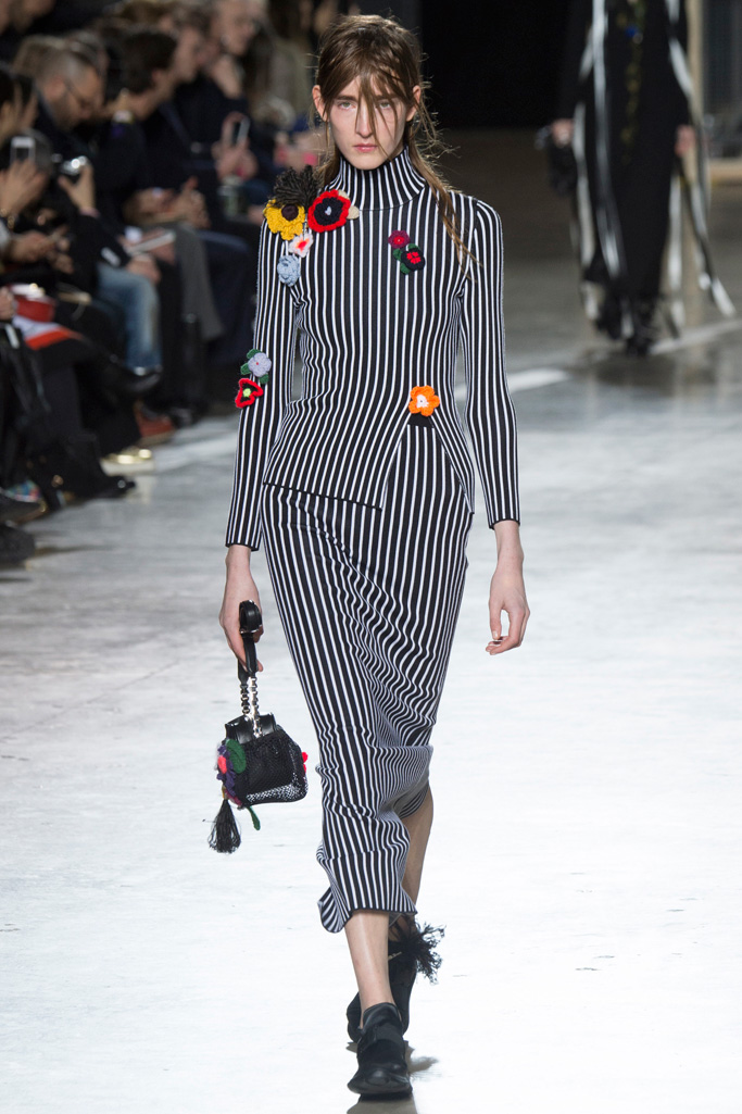 Christopher Kane 2016秋冬流行發布