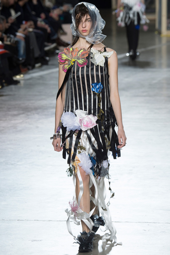 Christopher Kane 2016秋冬流行發布