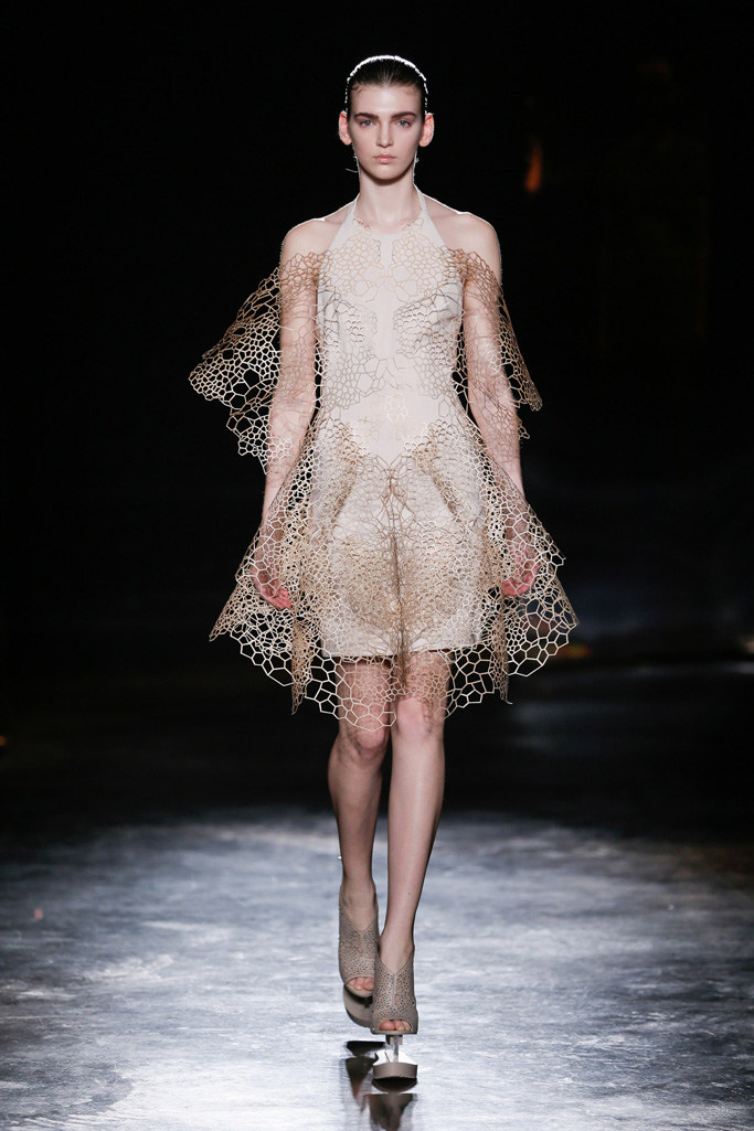 Iris Van Herpen 2016秋冬流行發布