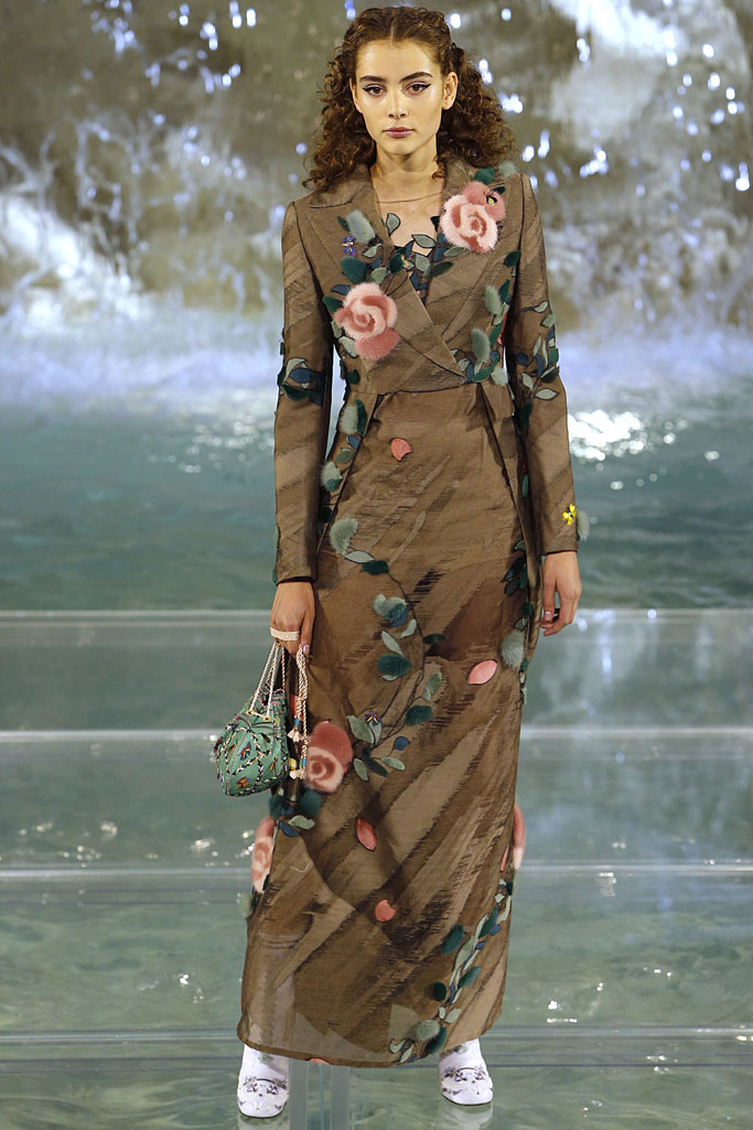 Fendi 2016秋冬高級定制流行發(fā)布