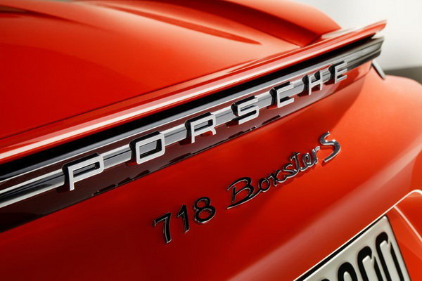 保時捷發布718 Boxster 入門級敞篷官圖