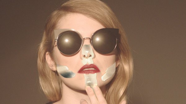 FENDI 發布全新春夏EyeShine太陽鏡短片
