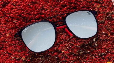 RAY-BAN雷朋再度攜手SCUDERIA FERRARI聯袂敬獻法拉利車隊系列太陽鏡