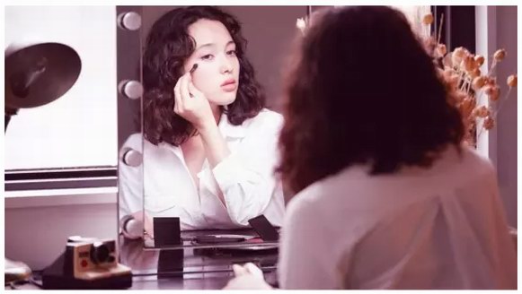 白領女性職場必備，618必買好物DAZZSHOP眼妝系列