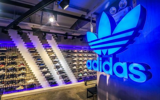 由我創造 阿迪達斯沈陽中街迷你品牌中心迎來開業一周年慶典