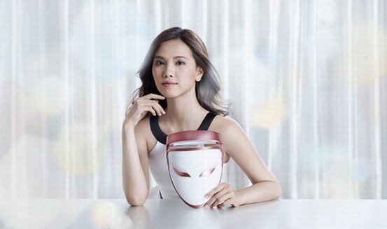 科技美容黑科技：美容儀行業唯一入選中國改革開放40年經典產品美麗策智美光膜