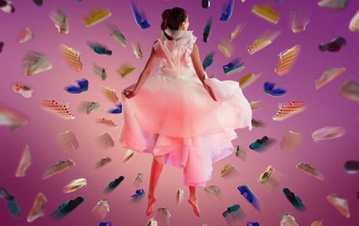 achette與法國藝術家2019跨界合作，創意攝影Happy Shoes Year