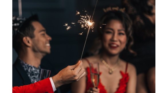 碰“巧”有禮，春節送出的第一件東西？知否知否！應是——森永巧克力DARS