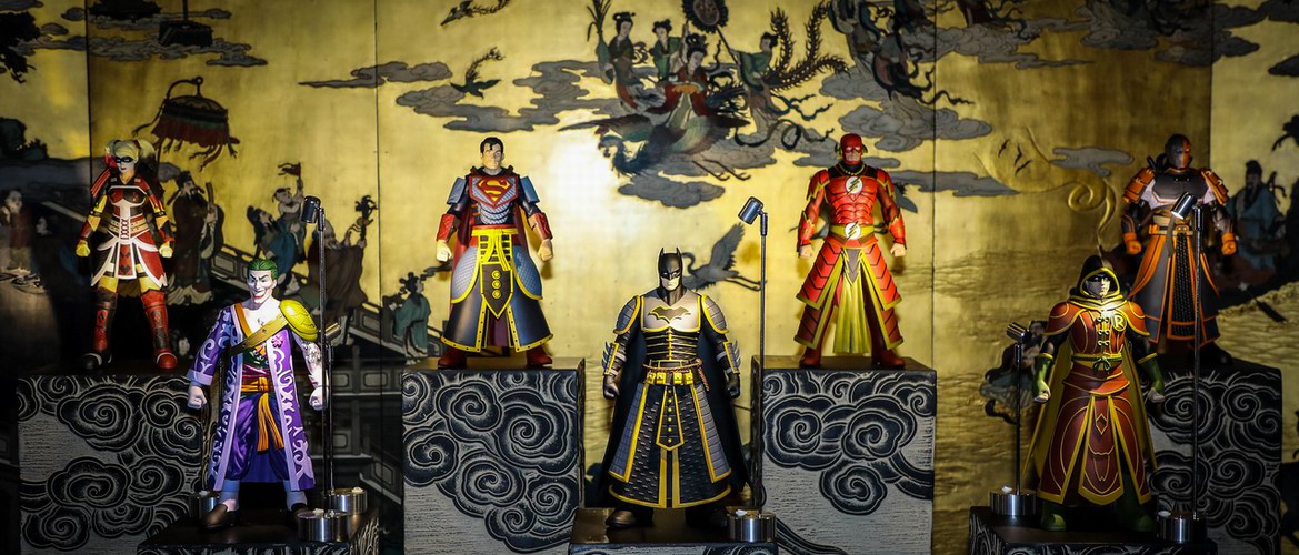 喜迎故宮建成600周年，Pop Life Global聯(lián)合故宮宮苑、美國DC漫畫發(fā)布多款故宮主題跨界潮流藝術(shù)品