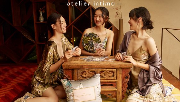 青色atelier?intimo，一衣一帶盡顯優雅