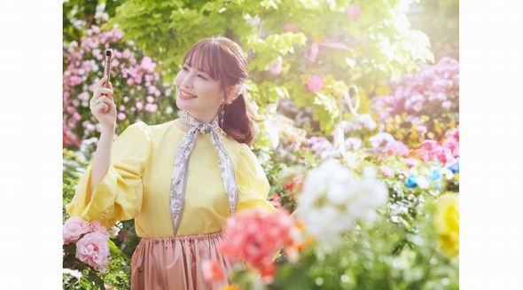 小嶋陽菜出任唯光世品牌大使，360度全景相機(jī)怡可拍發(fā)布新色