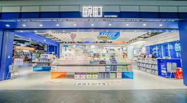 畹町首家潮玩主題店開業，打卡成都潮玩新地標
