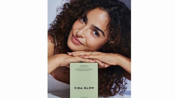 原相機(jī)、不磨皮——Vida Glow重磅新品濾鏡膠囊?guī)?lái)的顛覆級(jí)美顏體驗(yàn)