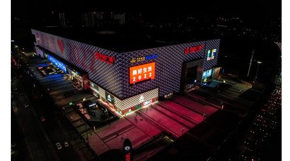 深圳龍崗萬(wàn)達(dá)廣場(chǎng)，超人氣MALL，明星活動(dòng)、藝術(shù)展覽，跨年夜將匯聚各路精彩，一起來(lái)探！