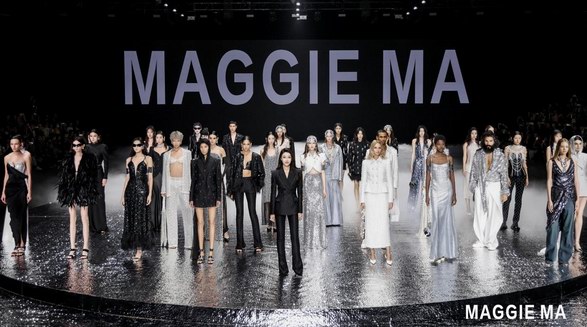  優(yōu)雅下的野性：MAGGIE MA《海嶼浮光》登陸 SS25中國國際時(shí)裝周