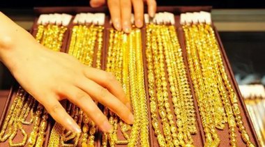 金價“跳水了”！國內金飾價格一夜之間暴跌16元每克！重回7字頭