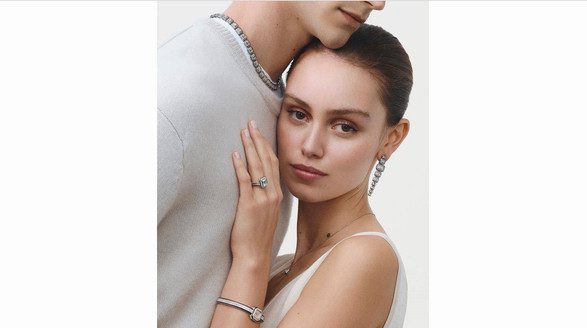 Boucheron寶詩龍呈現全新廣告大片“Suspended Moments”
