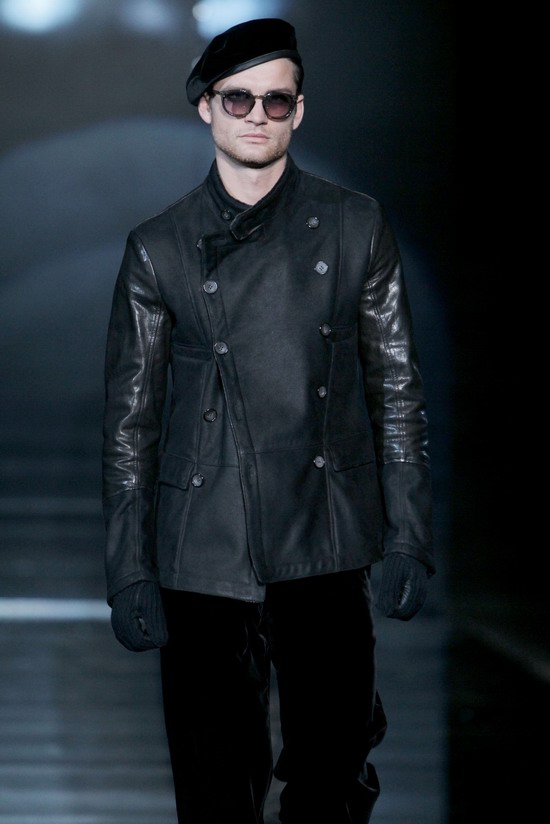Armani Power Suit阿瑪尼權力套裝