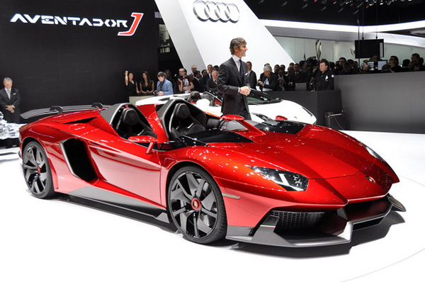 蘭博基尼 Aventador LP720-4 將亮相日內瓦車展
