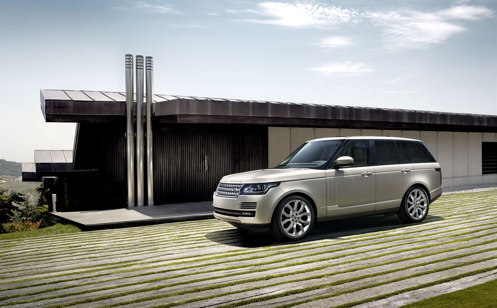 全新攬勝Range Rover：路虎 (Land Rover) 發布史上最奢華車款首組圖片
